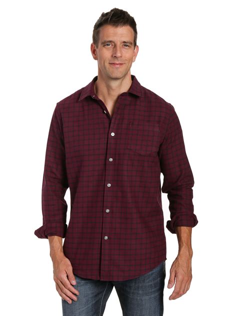 men's flannel shirts.